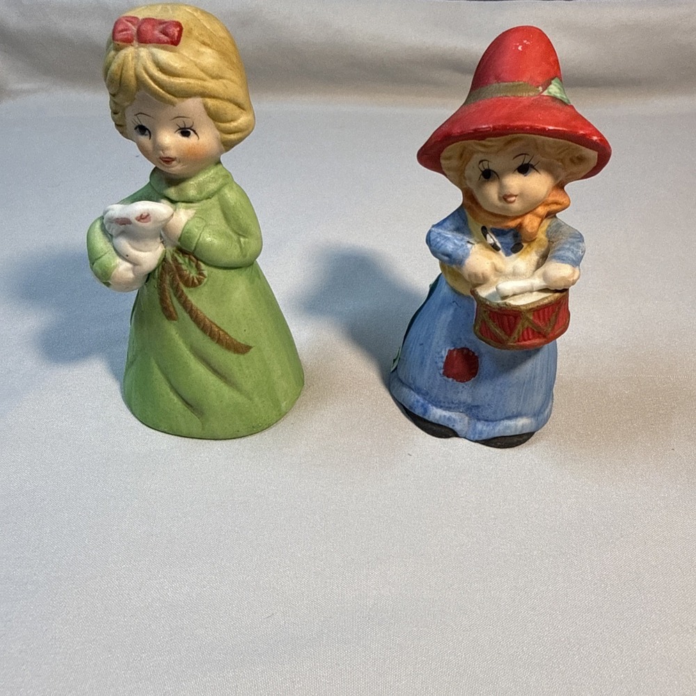 Vintage 1978 Jasco Merri-Bells Porcelain Figurine Bells Set of 2